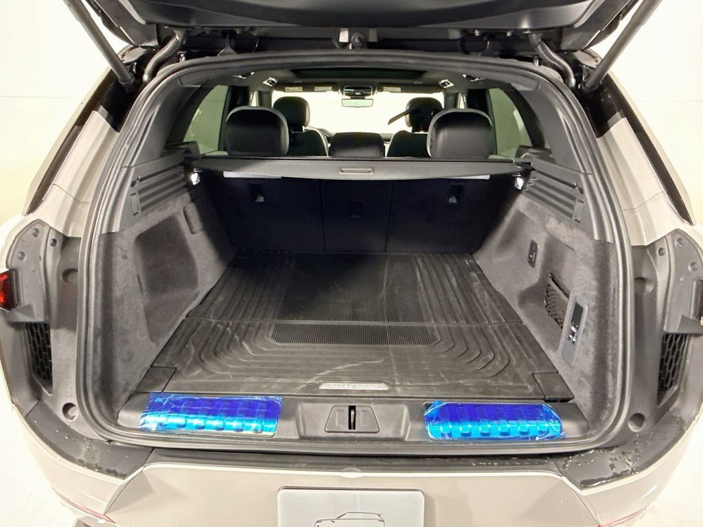 New 2026 Land Rover Range Rover Sport Dynamic SE AWD/4WD image 30