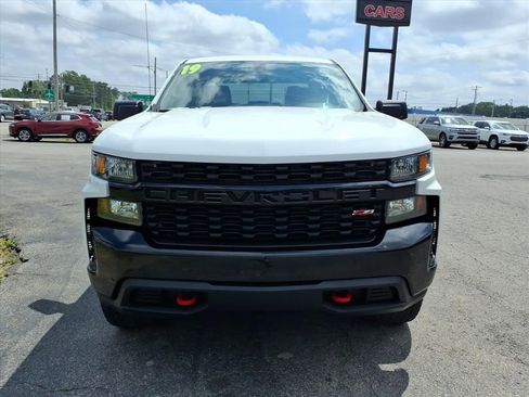 Used 2019 Chevrolet Silverado 1500 Custom Trail Boss AWD/4WD image 2