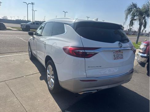 Used 2020 Buick Enclave Essence w/ LPO, Cargo Package FWD image 7