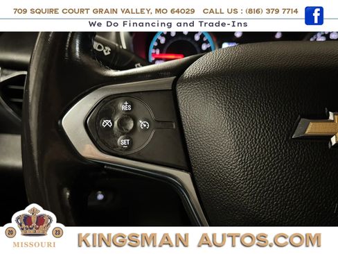 Used 2018 Chevrolet Traverse LT FWD image 16