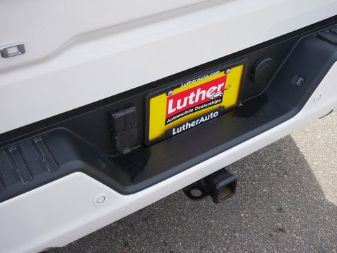 Used 2025 Chevrolet Silverado 1500 High Country w/ Technology Package image 18