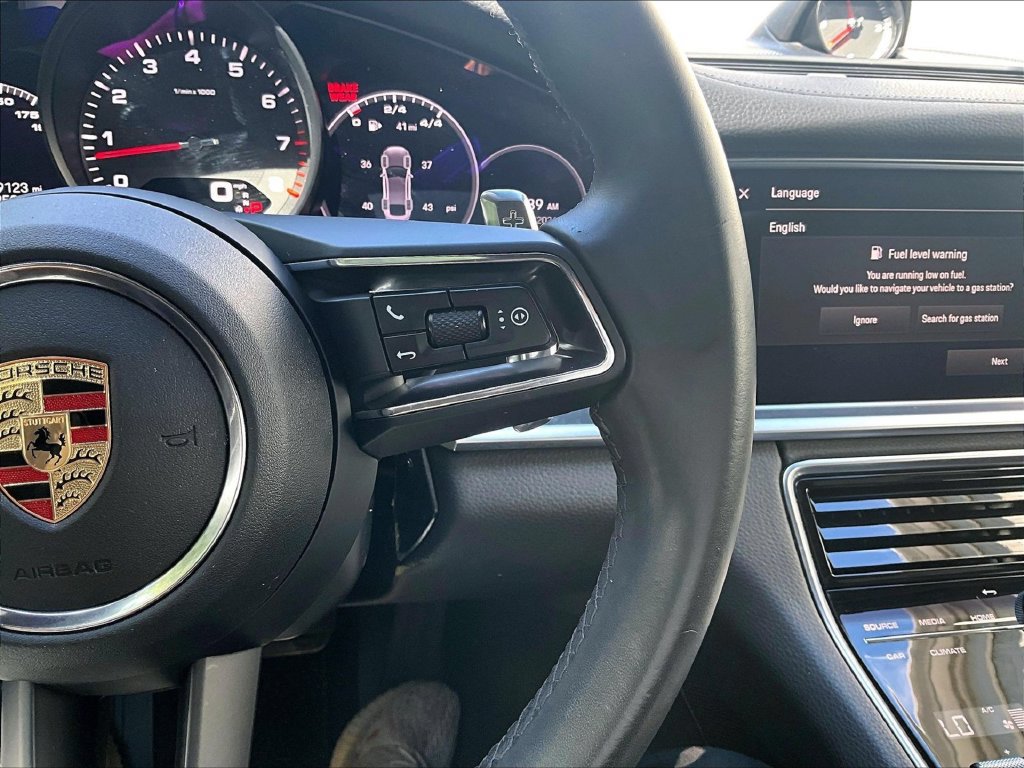 Certified 2023 Porsche Panamera 4 Platinum Edition AWD/4WD image 24