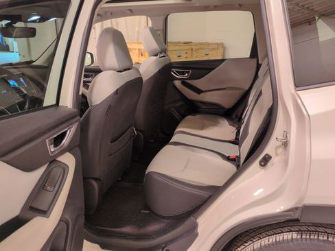 Certified 2023 Subaru Forester Premium AWD/4WD image 14