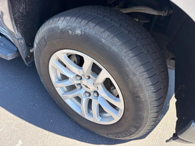 Used 2020 Chevrolet Silverado 1500 RST AWD/4WD image 9