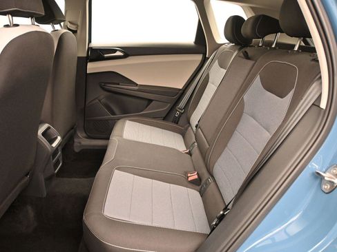 Certified 2025 Volkswagen Taos S w/ Taos Adventure Package image 9