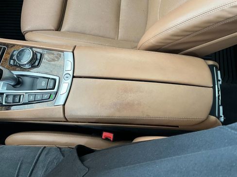 Used 2014 BMW 740Li image 39