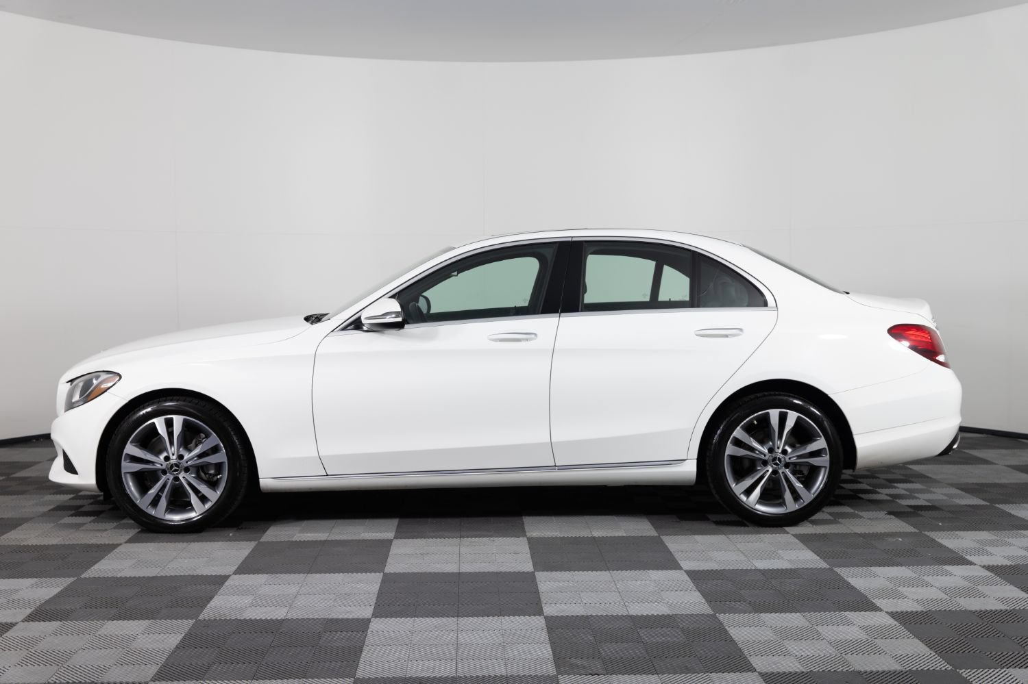Used 2018 Mercedes-Benz C 300 4MATIC Sedan w/ Premium Package image 3