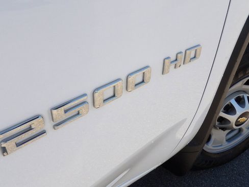 Used 2021 Chevrolet Silverado 2500 W/T w/ WT Fleet Convenience Package RWD image 35