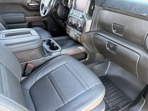 Certified 2022 GMC Sierra 1500 Denali w/ Denali Reserve Package AWD/4WD image 13