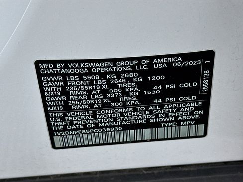 Used 2023 Volkswagen ID.4 Pro image 12
