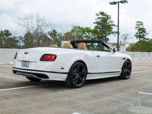Used 2016 Bentley Continental GT Speed image 31