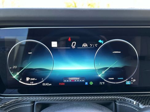 Used 2025 Mercedes-Benz G 63 AMG 4MATIC image 23