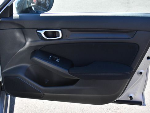 Used 2025 Honda Civic LX image 39