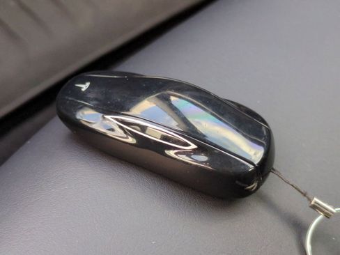 Used 2022 Tesla Model 3 Performance image 35