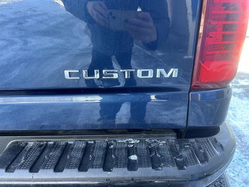Certified 2022 Chevrolet Silverado 2500 Custom w/ Gooseneck/5TH Wheel Package AWD/4WD image 38