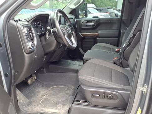 Used 2020 GMC Sierra 1500 Elevation w/ Elevation Value Package AWD/4WD image 9