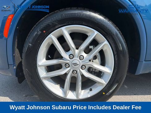 Used 2025 Dodge Durango GT AWD/4WD image 3