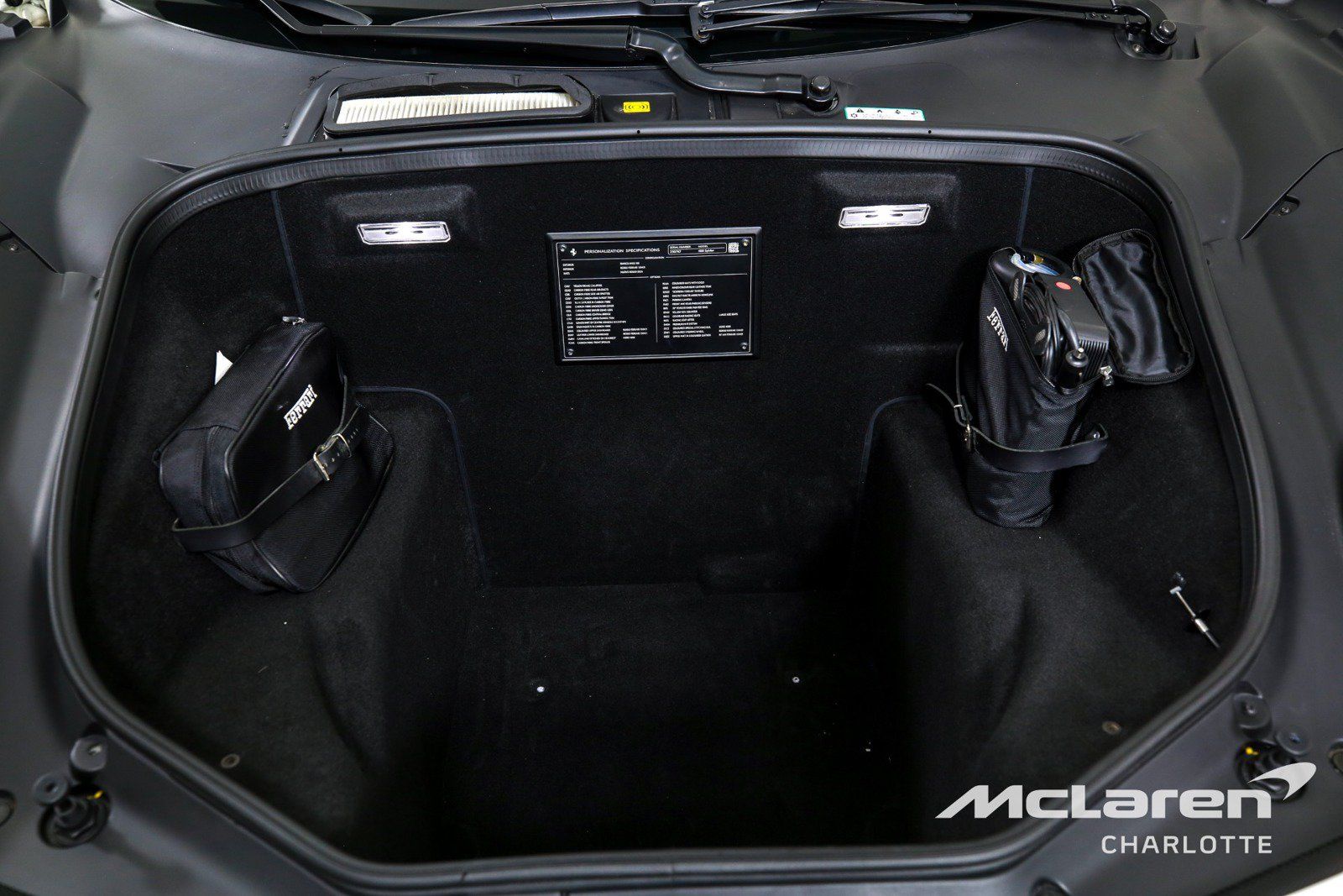 Used 2018 Ferrari 488 Spider RWD image 18
