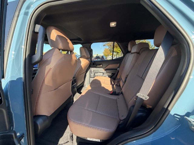 New 2026 Toyota 4Runner Limited AWD/4WD image 21