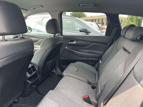 Used 2020 Hyundai Santa Fe SE AWD/4WD image 10