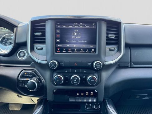 Used 2020 RAM 1500 Big Horn AWD/4WD image 33