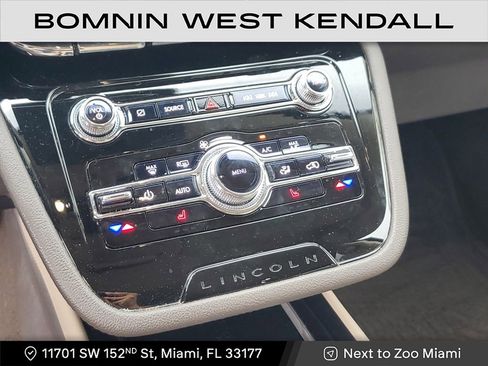 Used 2022 Lincoln Corsair Standard image 27