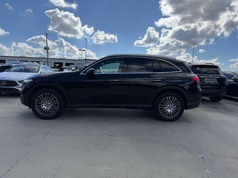 Certified 2025 Mercedes-Benz GLC 300 GLC 300 image 15