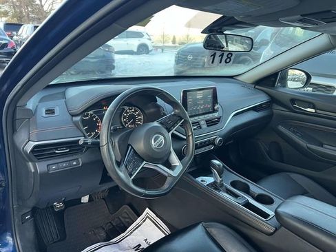 Used 2020 Nissan Altima 2.5 SR w/ Premium Package image 21