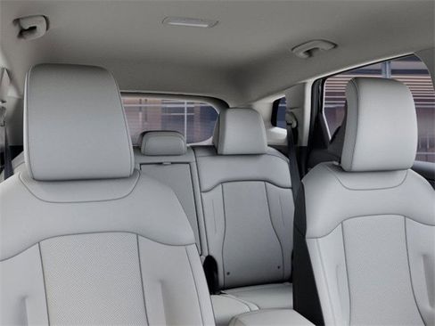 New 2026 Kia Sportage EX image 28