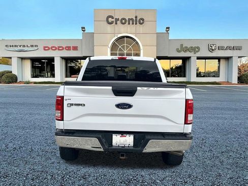 Used 2017 Ford F150 XLT image 4