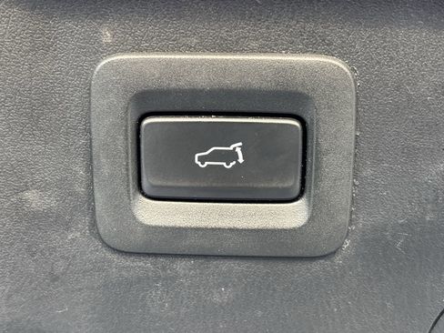 Used 2019 MAZDA CX-9 Touring image 9