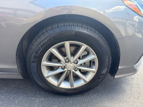 Used 2019 Hyundai Sonata SE FWD image 20