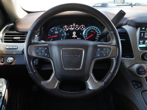 Used 2019 GMC Yukon XL Denali w/ Denali Ultimate Package image 22