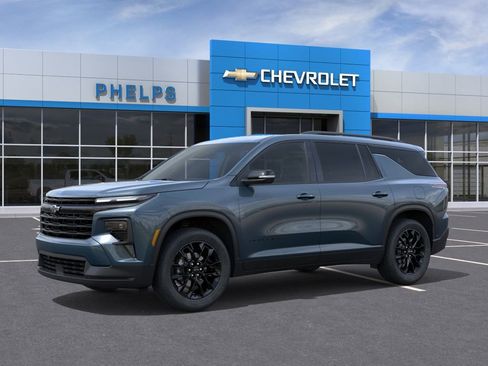 New 2026 Chevrolet Traverse LT w/ Midnight/Sport Edition FWD image 2