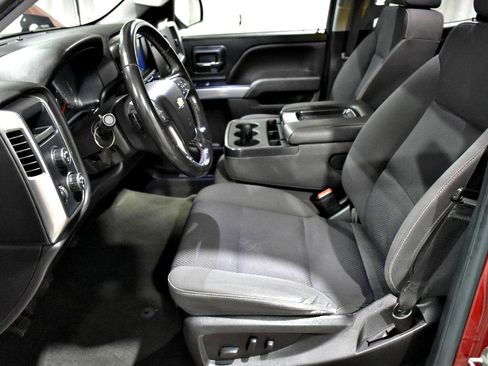 Used 2018 Chevrolet Silverado 1500 LT w/ All Star Edition image 40