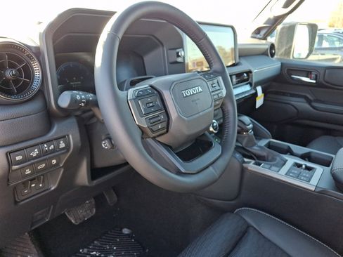 New 2026 Toyota Land Cruiser image 10