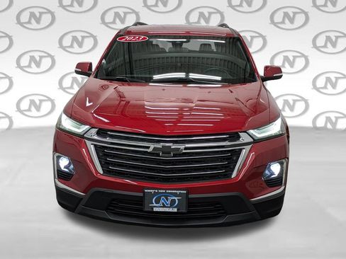 Used 2023 Chevrolet Traverse LT AWD/4WD image 43
