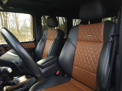 Used 2017 Mercedes-Benz G 63 AMG 4MATIC SUV image 12