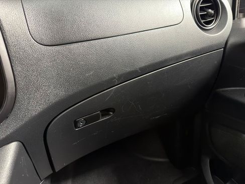 Used 2020 Mercedes-Benz Metris image 23