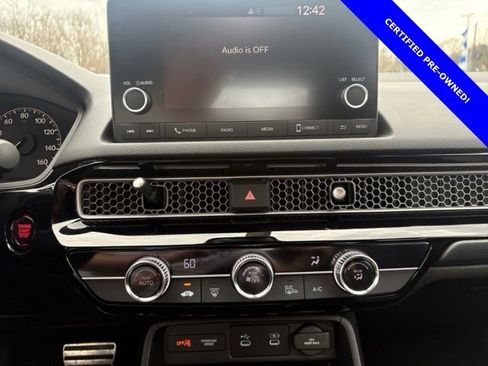 Certified 2025 Honda Civic Sport image 18