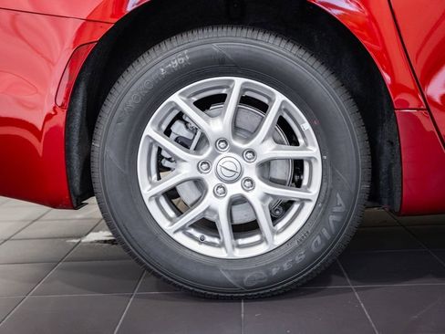 New 2026 Chrysler Pacifica Select image 13