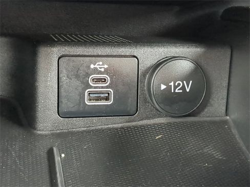 Used 2025 Ford Escape Active image 26