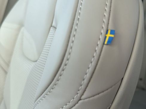 New 2026 Volvo XC90 B6 Ultra w/ Protection Package Premier image 34