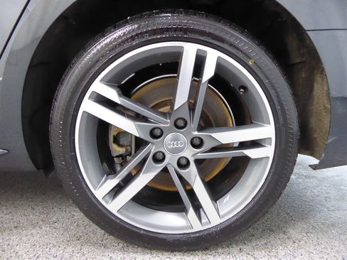 Used 2018 Audi A4 2.0T Premium Plus w/ Premium Plus Package image 33