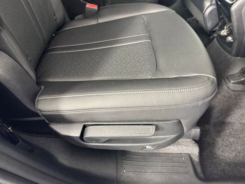 Used 2023 Kia Sorento SX image 29