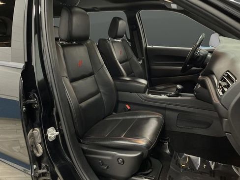 Certified 2024 Dodge Durango GT image 30
