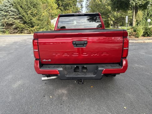 New 2025 Toyota Tacoma SR5 image 11