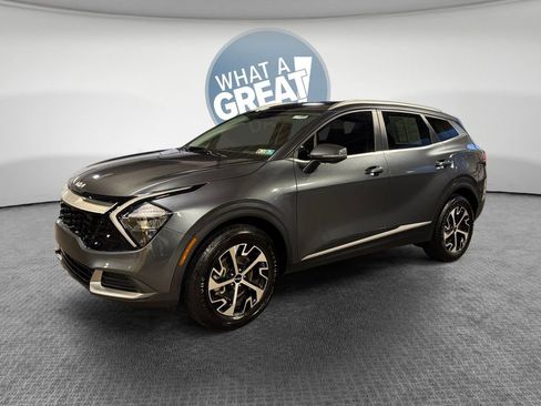 Certified 2023 Kia Sportage EX image 8