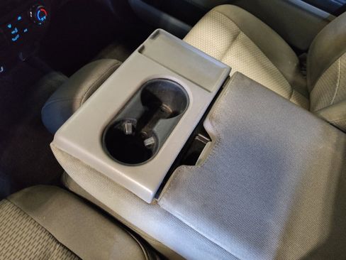 Used 2020 Ford F150 XLT image 26