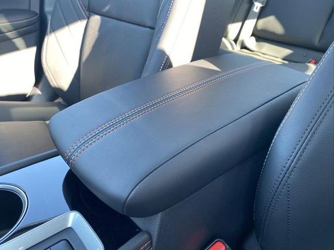 New 2025 Nissan Altima 2.5 SR w/ SR Premium Package image 19